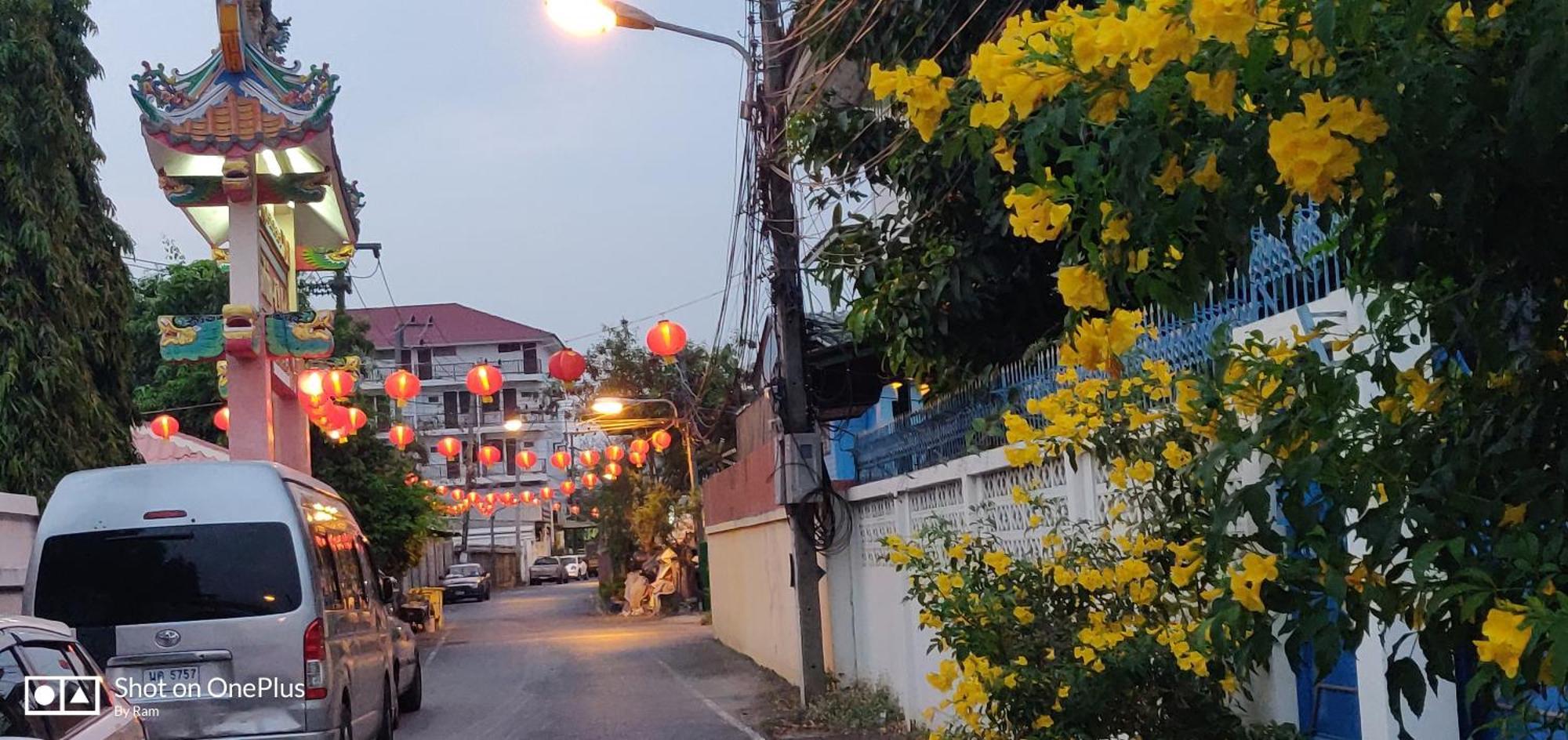 V House Hotel Phra Nakhon Si Ayutthaya Luaran gambar